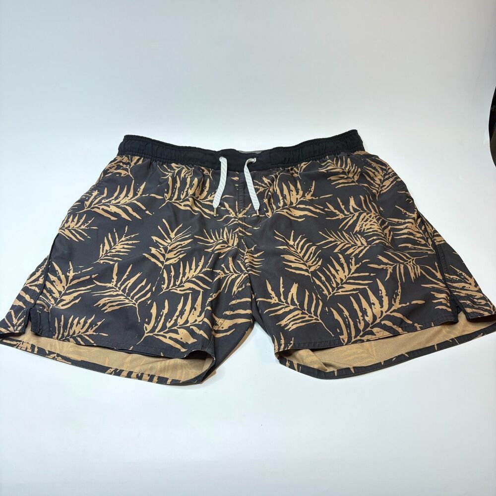 VUORI Kore Black Tan Leaf Pattern Workout Lined Shorts Casual Mens Size XL